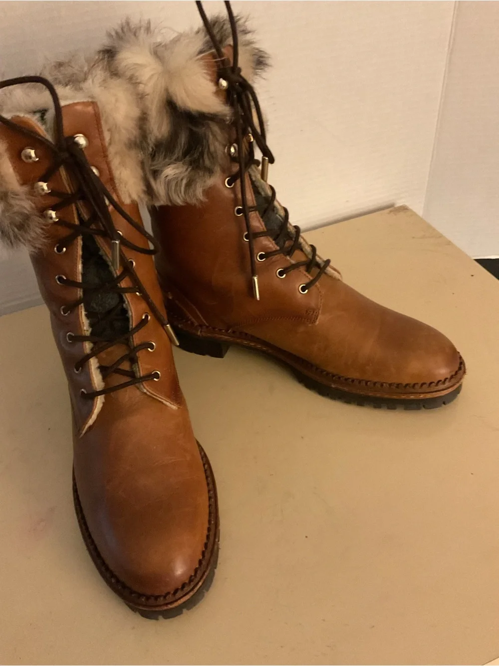 Massimo Dutti women Leather fur combat boots US 6